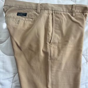Banana Republic Chinos Size: 32x32